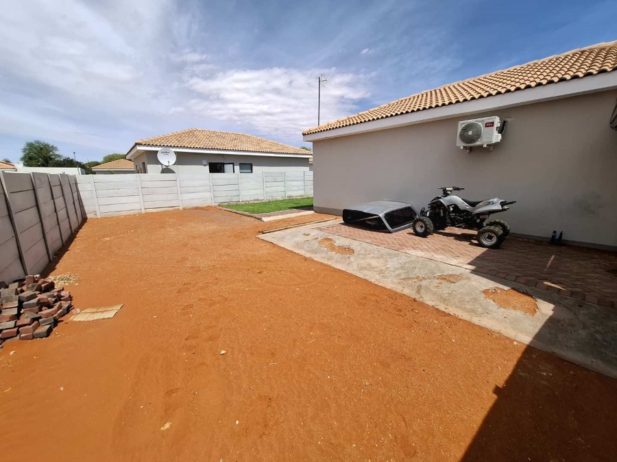 2 Bedroom Property for Sale in Blydeville Northern Cape